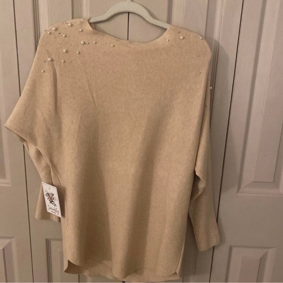 Sweater Top - Picture 3 of 4